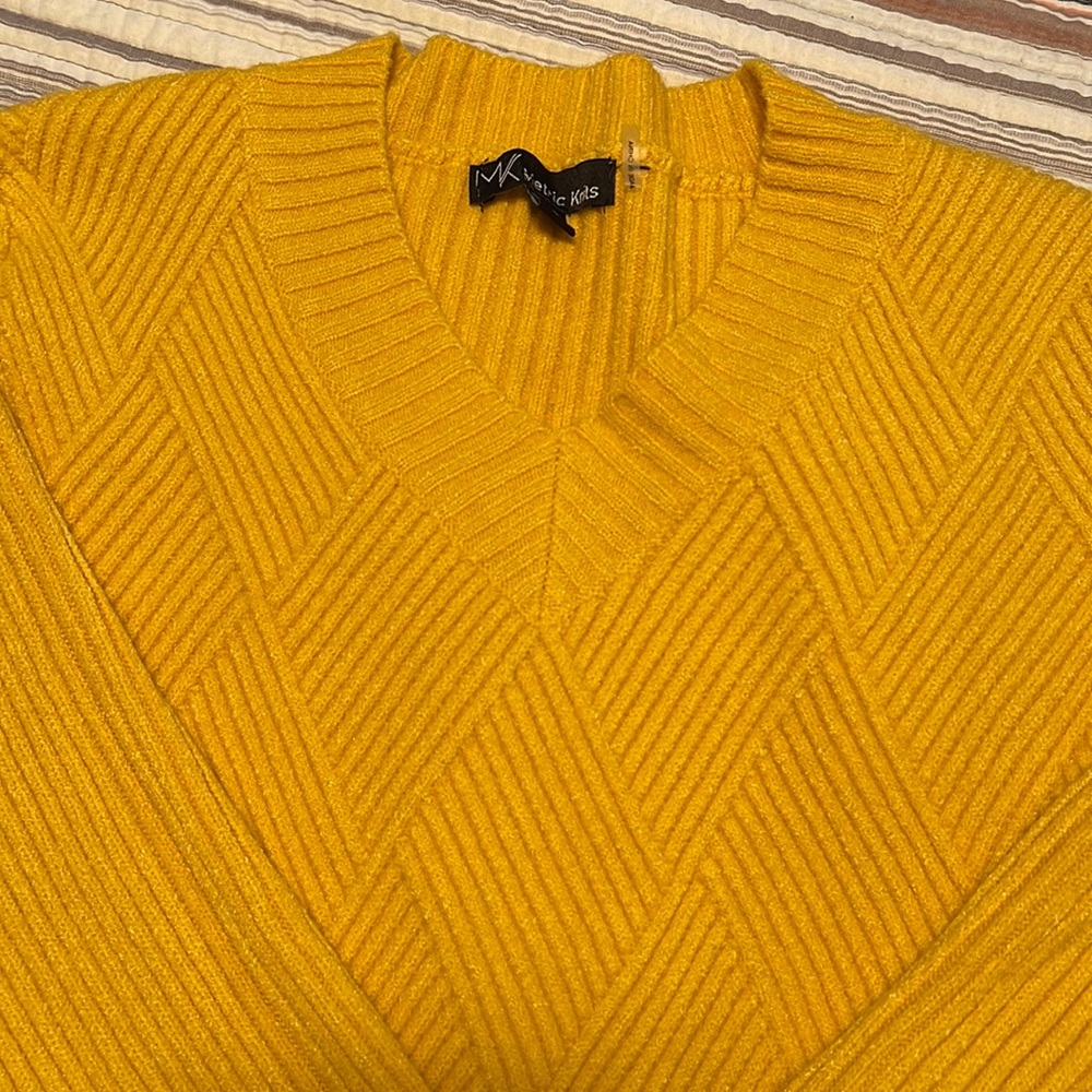 Metric Knits Sweater - Never worn